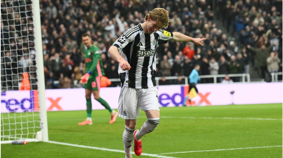 Newcastle hero Anthony Gordon equals Alan Shearer record in PSV