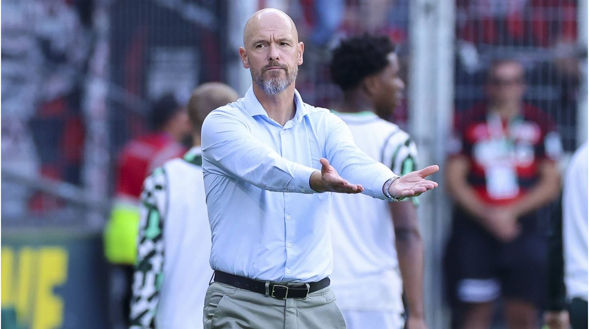 Ten Hag laments player exodus in Leverkusen: