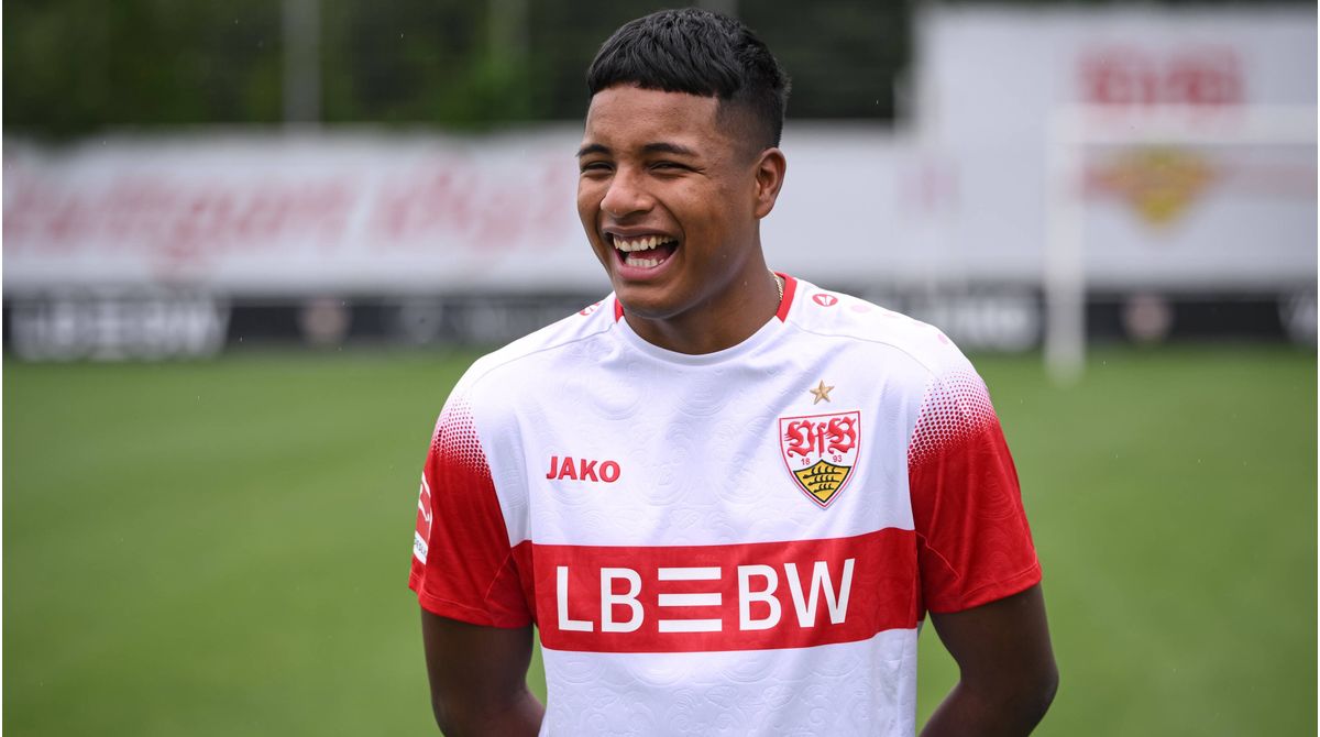 VfB Stuttgart Loan Jeremy Arévalo to Portuguese Club Estrela Amadora