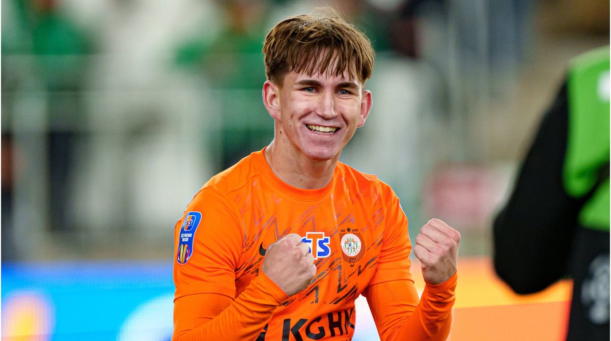 Photo: Transfermarkt Borussia Dortmund Eye Winter Move for Marcel Regula as Luca Reggiani Linked with Exit