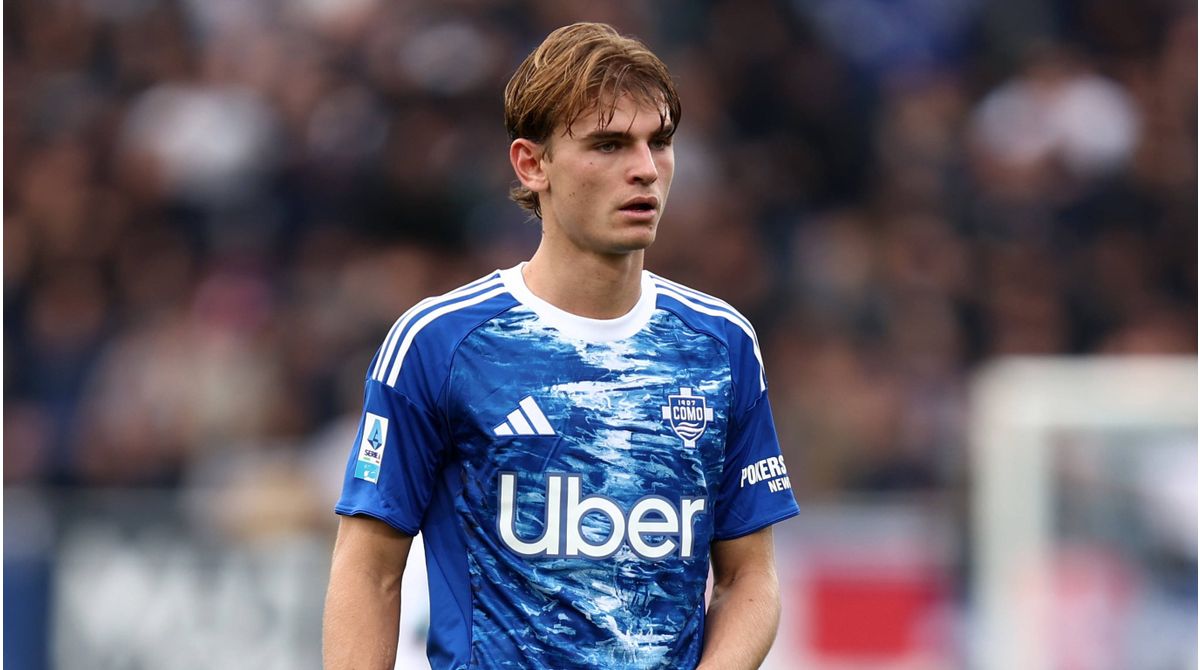Latest transfer news: Arsenal consider Nico Paz move as Liverpool chase rising Serie A star