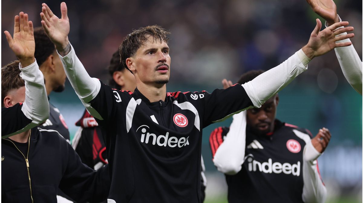 Curious reason: Press conference in Frankfurt cut short - | Extra praise ...