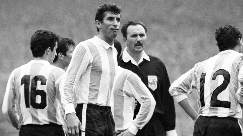 Trauer in Argentinien:  Antonio Rattín mit 89 Jahren verstorben