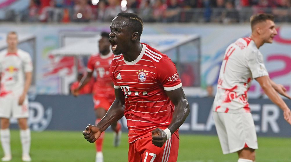バイエルン、マネを懲戒処分 | Transfermarkt