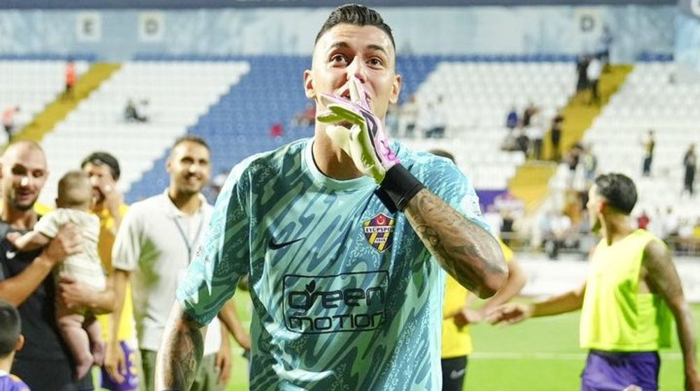 Berke Özer