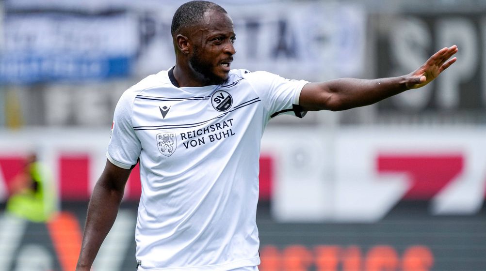 Preußen Münster holt Kinsombi vom SC Paderborn: 6. Station in 2. Bundesliga