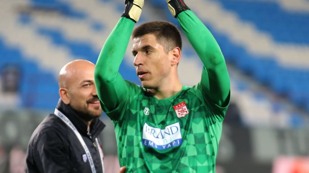 Djordje Nikolic Djordje Nikolic