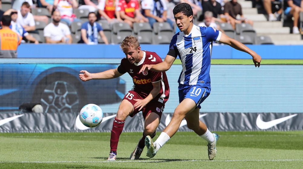 Hertha feiert ersten Saisonsieg gegen Regensburg