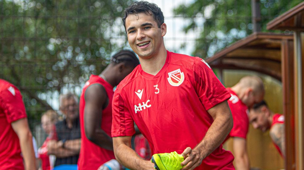 BFC Dynamo verpflichtet Shcherbakovski