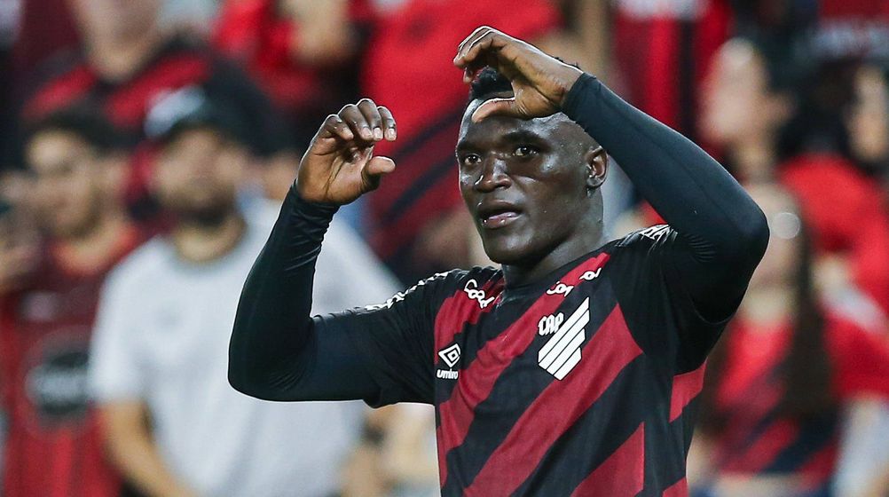 Kevin Viveros podría ser el mayor fichaje interno del Brasileirão: ¿Corinthians o Flamengo? | Transfermarkt