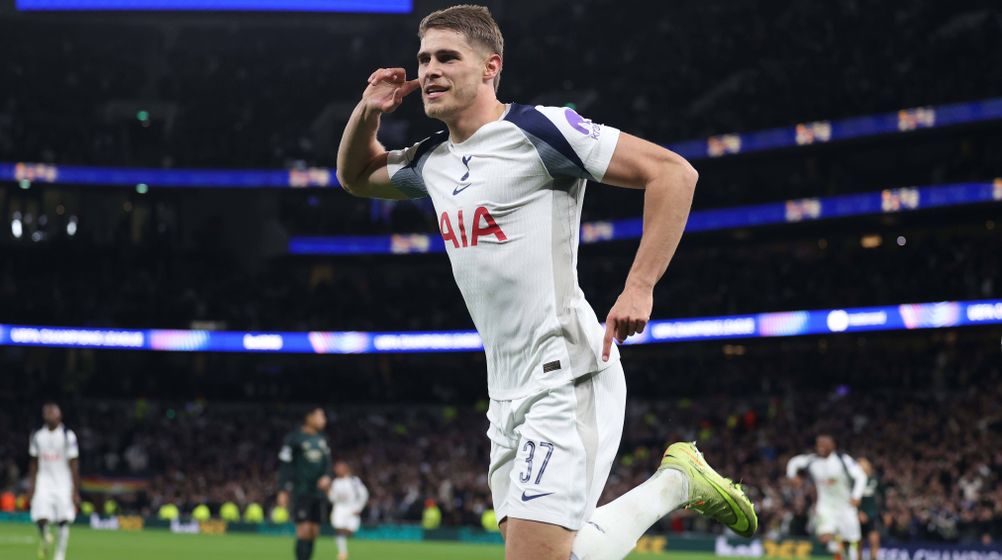 Tottenham bindet Ex-Wolfsburger van de Ven