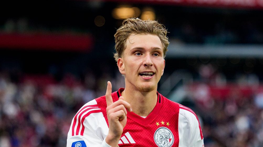 PSG: Einigung mit Barça wegen Torres – Auch Ajax‘ Godts im Anflug