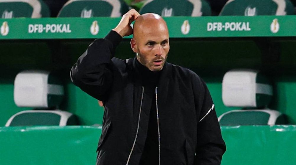VfL Wolfsburg hält an Trainer Simonis fest – Torwart Müller mit Brandrede
