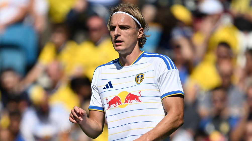 Bornauw wird Vuskovic-Nachfolger beim HSV – Kommt von Leeds United