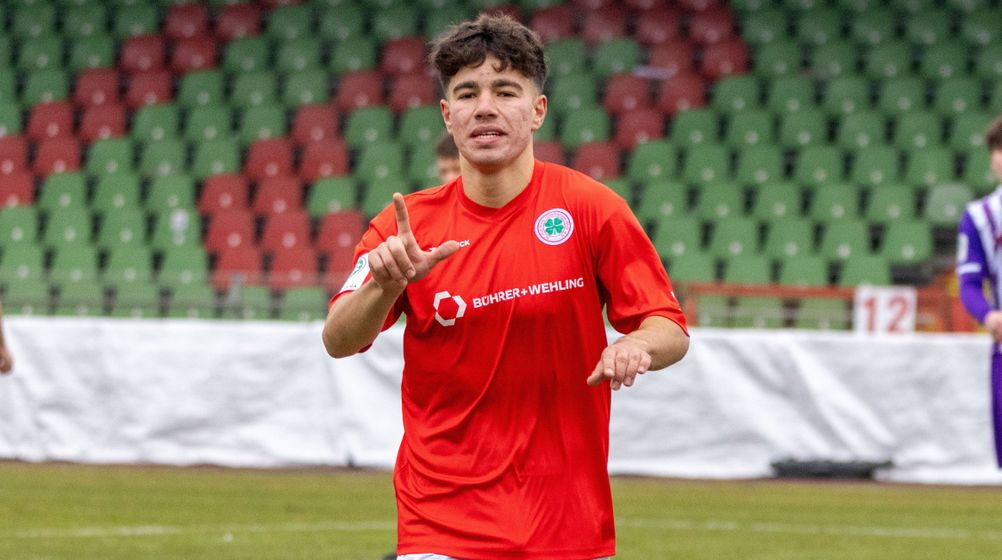 Sergio Terranova unterschreibt Profivertrag bei Rot-Weiß Oberhausen