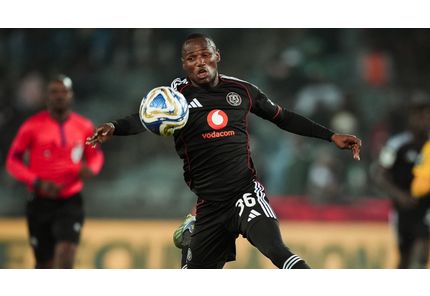 ⏰ 62'|  @orlandopirates  1-0  @mswenkoboyz 