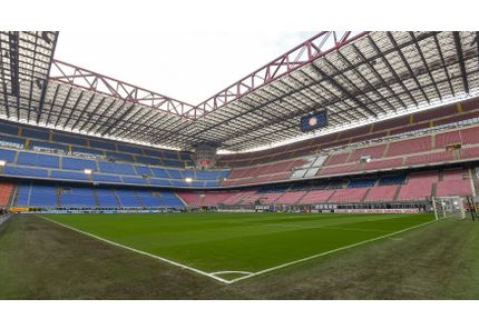 Giuseppe Meazza, Stadion Mailand
