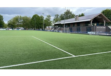 Victoria 1893 Hilversum - Sportpark Loosdrecht (1)