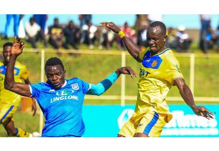Villa’s Ssemayange Kato and KCCA’s Emmanuel Anyama | SC Villa vs KCCA FC at Mutessa II Stadium, Wankulukuku