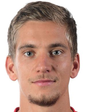 Dennis Praet