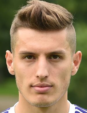 Bashkim Ajdini Perfil del jugador 21/22 Transfermarkt