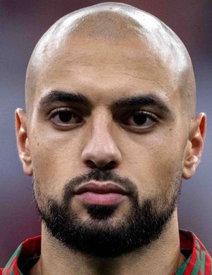 Sofyan Amrabat - 選手プロフィール 25/26 | Transfermarkt