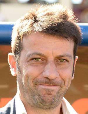 Roberto D