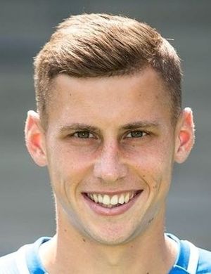Jakub Piotrowski Spielerprofil 21/22 Transfermarkt