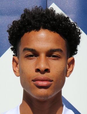 Isaac Schmidt - Perfil del jugador 21/22 | Transfermarkt