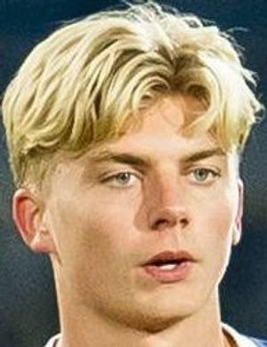 Tobias Börkeeiet Tobias Börkeeiet