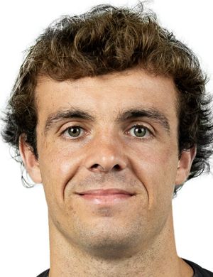 Juan Artola