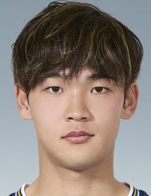 Shunsuke Nishikubo