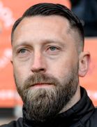 Stephen Dobbie Stephen Dobbie