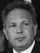 Sinisa Mihajlovic Sinisa Mihajlovic