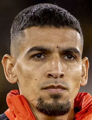 Nottingham Forest set to sign Daniel Muñoz as he joins most expensive Over-30 transfers ever